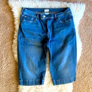 Levi’s women’s capri jean